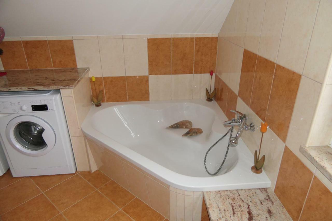 Apartments And Rooms Brunko Bled Bagian luar foto